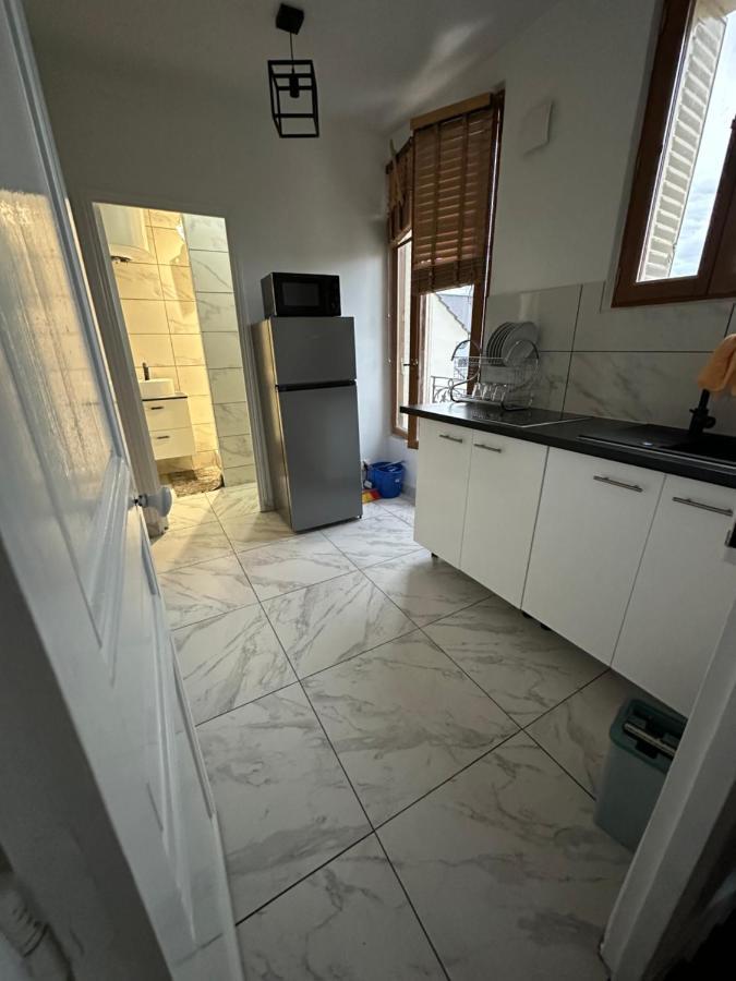 Appartement Mignon Ливри-Гарган Экстерьер фото